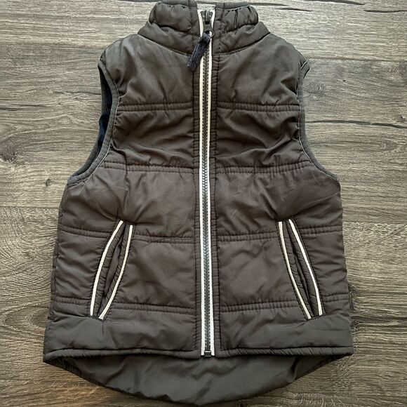 Boys Carters Polyester Gray Puffy Vest With Zipper  Size 2T  Fleece Collar - Picture 1 of 3
